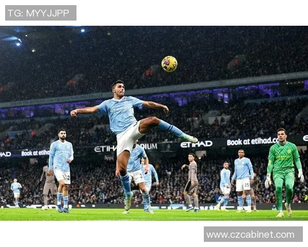 英超曼城主场击败切尔西，榜首之争继续白热化