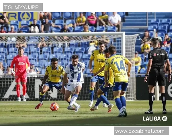 塞维利亚不敌马竞，西甲前四争夺激烈升级