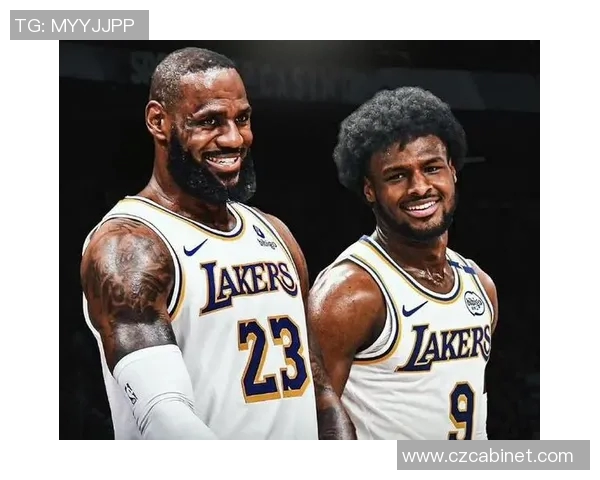 篮网队与老鹰激战正酣在线直播精彩瞬间全程回顾